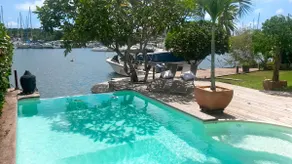 Lagon Bleu Villa, pool and private deck, sea access - Image 5