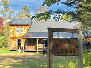 Maine Lodge & Cabin getaway - Image 2