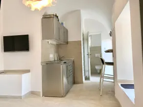 Dolce Vita Castle - Image 3