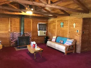 The Cabin - Image 4