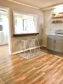 Charming Home Steps away from Silver Springs - Image 4