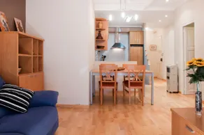 bbarcelonapartment: cozy, quiet with a balcony - Image 2