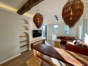 Beach house with pool in Fethiye - Image 2