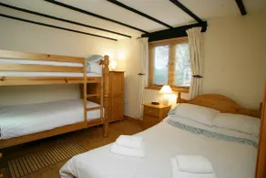 Bluebell Cottage - Image 4