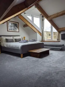 Country penthouse apartment with private terrace - Image 3