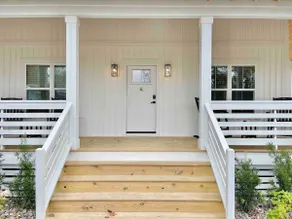 The Carolina House~Bike to Mayfaire & Beach! - Image 3