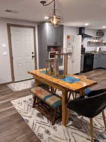 I380 Southwest Bungalow - Image 5