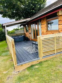 Angies Den - hot tub & views - Image 2