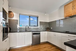 GRANITE BEACH HOUSE @ Bay of Fires - Image 4