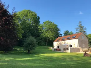 Beautiful Coach house in Pilton - Image 3