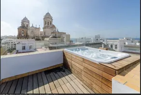 Spectacular Views & jacuzzi attic - Image 3