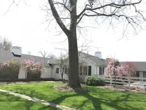 Stable 4, 5 miles from Lake Erie - Image 2