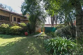 Smart Vintage Cozy / Hidden Lush Garden / Bright - Image 2