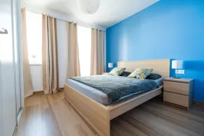 Private 5 star 3 room flat and in-door Pkg - Image 3