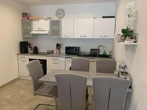 Charming house in a great location - Image 3