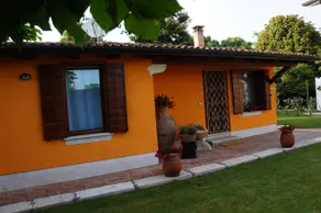 Orange House La Brigata Apartments - Image 2