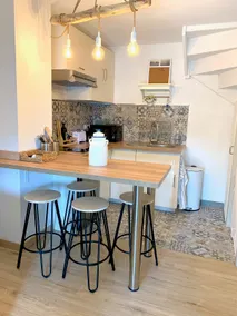 Beautiful Townhouse in a great location - Image 3