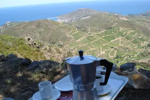 Refuge Madeloc - stunning mountain and sea views - Image 3