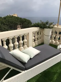 The terrace overlooking the sea - Image 5