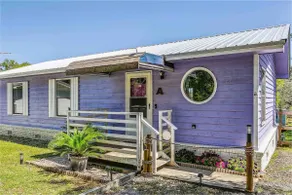 Quaint Cottage by the Bay (Porthole Paradise) - Image 2
