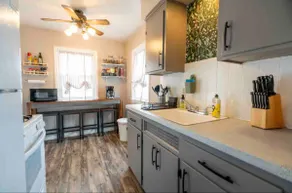 Single Family Ranch- Family & Dog Friendly, Fenced - Image 4