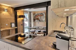 Luxury apartment in the center 3 bedrooms / 2 bathrooms - Image 4