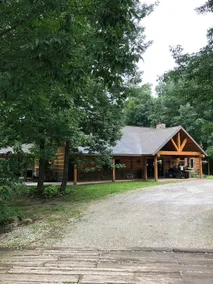 Townsend Lodge at Hidden Hollow Farm - Image 2