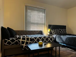 Entire first floor of an Artsy Home in Westcott! - Image 3
