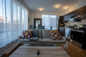 Penthouse 2BR Suite & Terrace | Walk to Old Port - Image 5