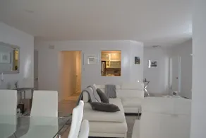 Beautiful condo in Beaconsfield South! - Image 3