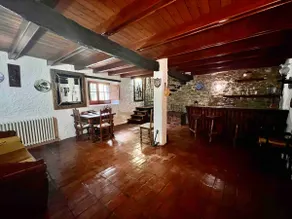 Farmhouse in La Garrotxa - Image 2