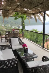CarpeDiem Topfloor unrivalled view private beach - Image 4