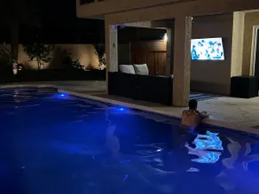 Opvarmet pool! Fjernarbejde/børne-/kæledyrsvenlig! 3 værelses bolig på golfbane. - Image 5