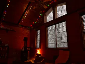 Shabin Cabin - a Cozy Retreat in Laurel Highlands - Image 2