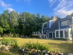 Gunstock Haven, Pet Friendly! Close to Lake/Hiking - Image 2