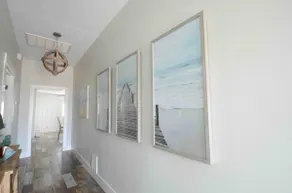 “Come and Beach It” Walk to beach! *pet friendly - Image 3