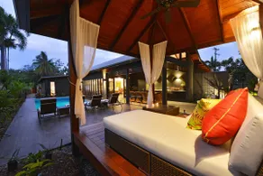 The Bahama House Port Douglas Luxury - Image 2