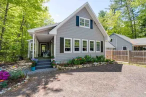 Sebago Lake family friendly escape w dock, dogs ok - Image 2