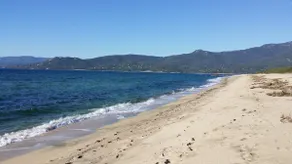 PROPRIANO  T2 à 2 pas des plages Tout confort, idéalement situé, résidence calme - Image 3