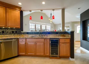 Dream Vacation Home Willow Point in Mystic, CT - Image 4