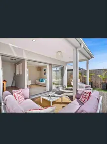 First-Class Coastal Living - Image 3