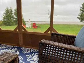 Tranquil waterside cottage - Image 5