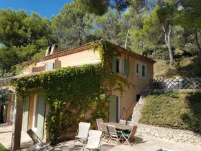 Villa 3 Bedrooms, swimming pool, near city center - Image 3