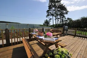No 1 Ramageton at Carnell Estates - Image 3