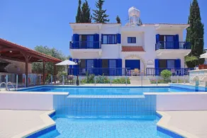 Villa Mandola Rosa: Élégamment décorée, vue sur la mer, piscine, A / C - Image 4