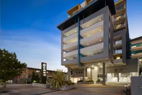 Studio Apartment - Image 3