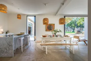 Mas Mauguio 10 pers – Pool & unique setting - Image 4
