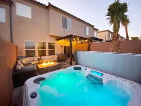 Modern Family: Private Hot Tub+Arcades, Near Zion - Image 2