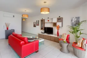 3 Bedroom Luxurious Apartment - Image 4