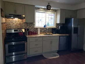 Spacious 3BR – Perfect for Group Trips to NYC - Image 2